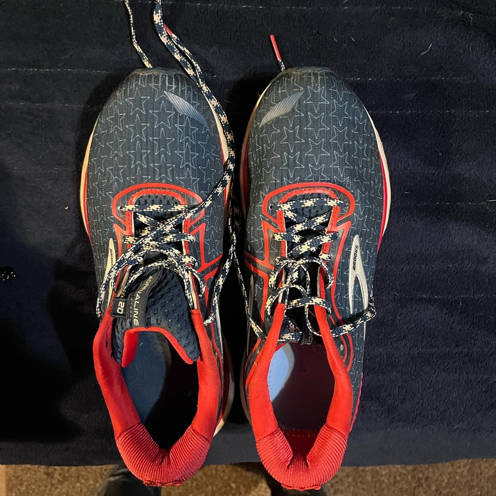 Brooks Adrenaline men’s in good condition